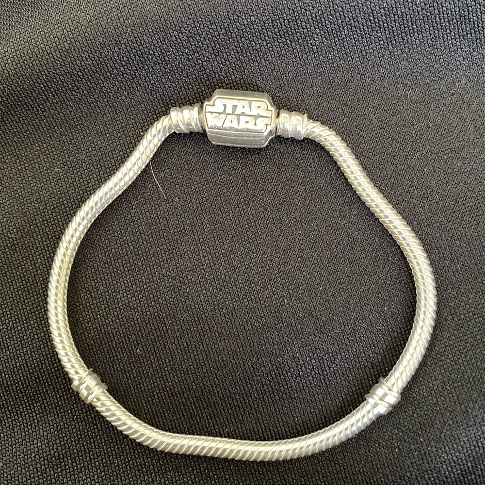 Authentic Pandora Star Wars Bracelet SZ 17